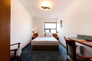 Отель Hotel Duke Romana Бухарест Двухместный номер эконом-класса с 1 кроватью-15